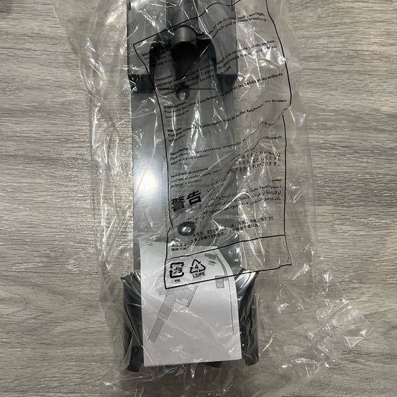 DYSON VACUUM ATTACHMENTS - Picture 3 of 4